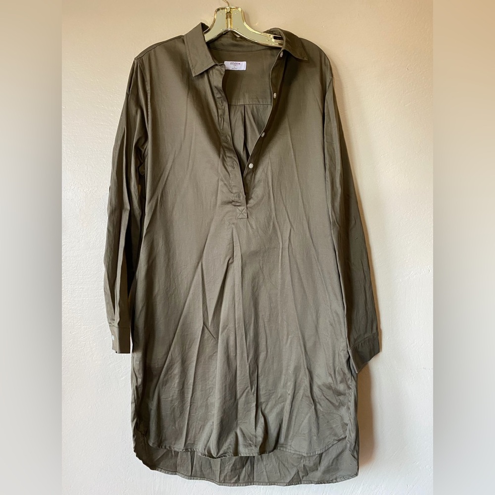 Untuck it green button down tunic size large